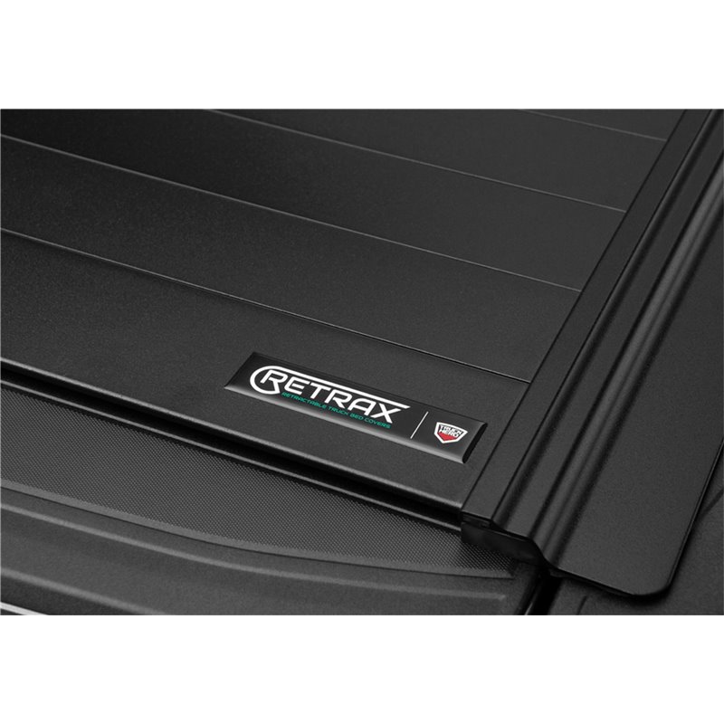 Retrax | RetraxPRO MX Tonneau Cover - Silverado 2500 HD / Silverado 3500 HD / Sierra 2500 HD / Sierra 3500 HD 6.6L 2020-2022