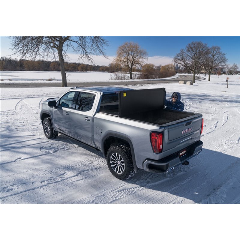 Undercover | Triad Tonneau Cover - Colorado / Canyon 2015-2022