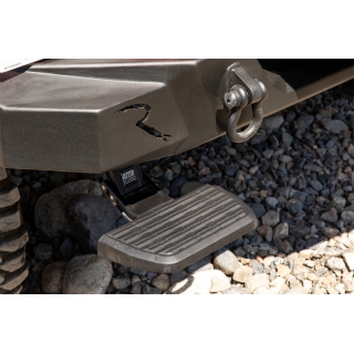 AMP Research | Truck Step - Wrangler (JL) 2.0T / 3.6L 2018-2018 AMP Research Marchepieds