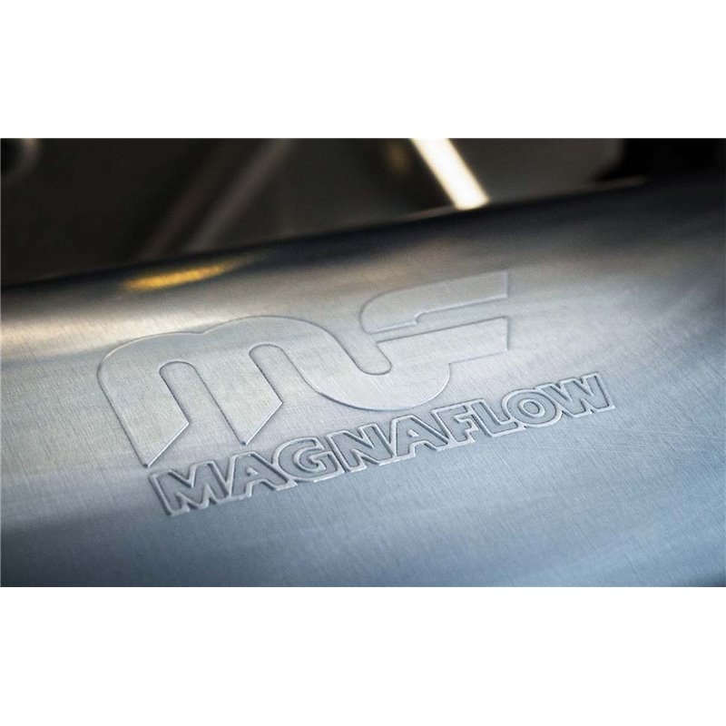 Magnaflow | Universal Performance Muffler-3/3 Magnaflow Muffler