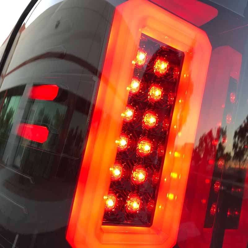 Recon | LED TAIL LIGHTS - Sierra 1500 / 2500 / 3500 2014-2019 Recon Tail Lights