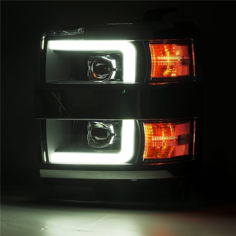 AlphaRex | Projector Headlights Black - Silverado 2500 HD / 3500 HD 6.0L / 6.6L 2015-2019