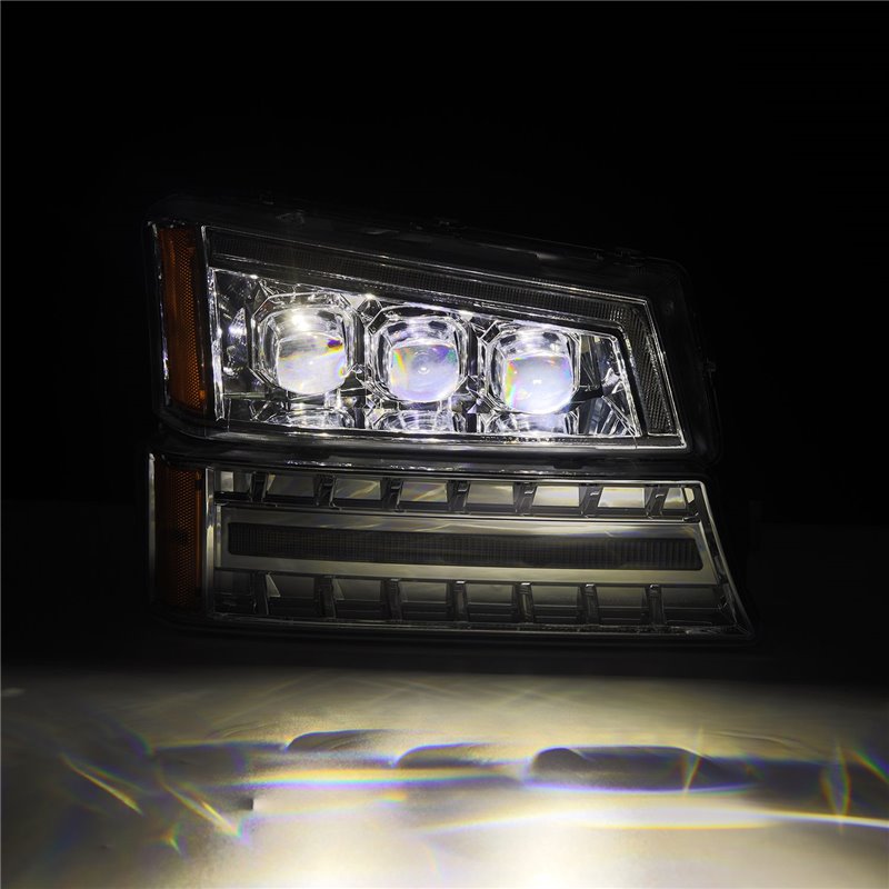 AlphaRex | Projector Headlights Chrome - Silverado 1500 / 2500 HD 2003-2006