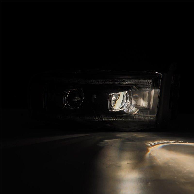 AlphaRex | Projector Headlights Black - Ram 1500 / 2500 / 3500 2002-2005