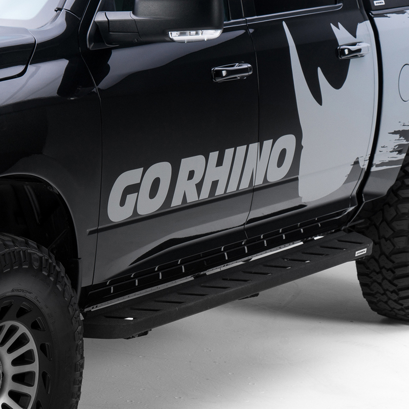 Go Rhino | RB10 Running Boards w/ Mounting Brackets Kit - F-250 / F-350 2017 Go Rhino Step Bars