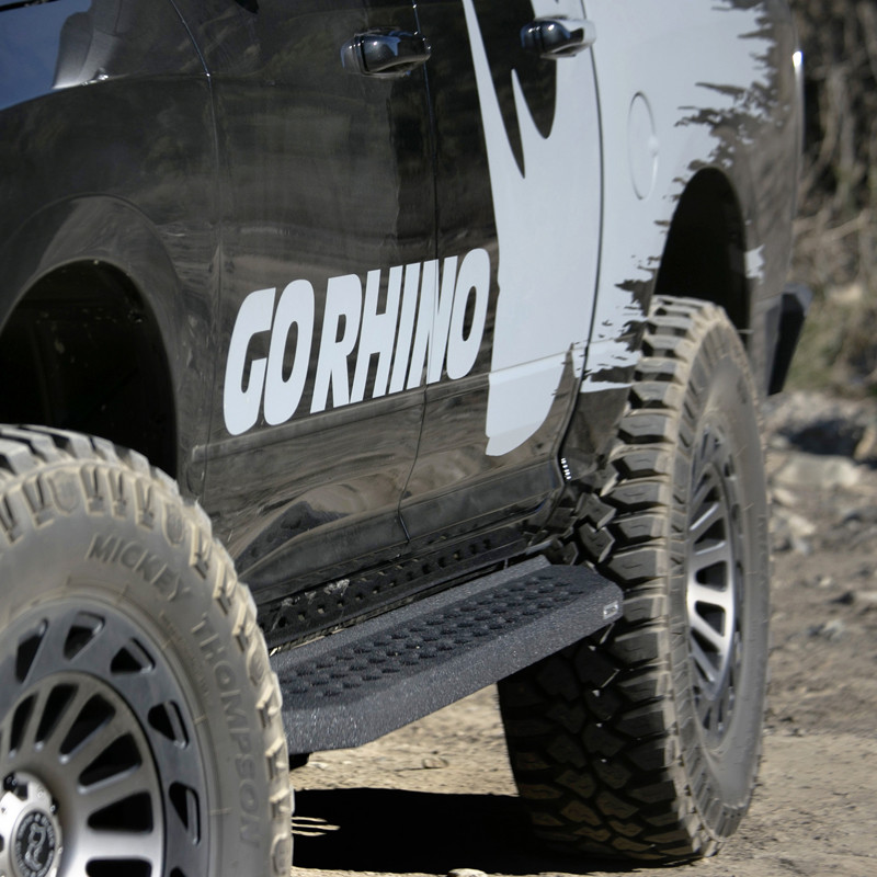 Go Rhino | RB20 Running Boards w/ Mounting Brackets Kit - Ram 1500 / 2500 / 3500 2009-2022