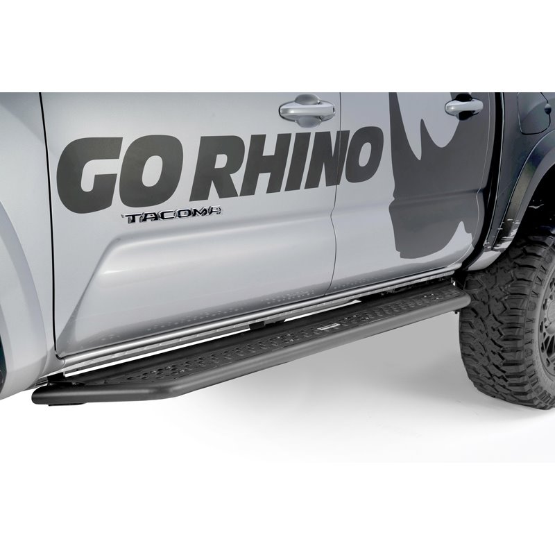 Go Rhino | Dominator Xtreme D6 Side Steps w/ Mounting Brackets Kit - Tacoma 2.7L / 3.5L / 4.0L 2005-2023